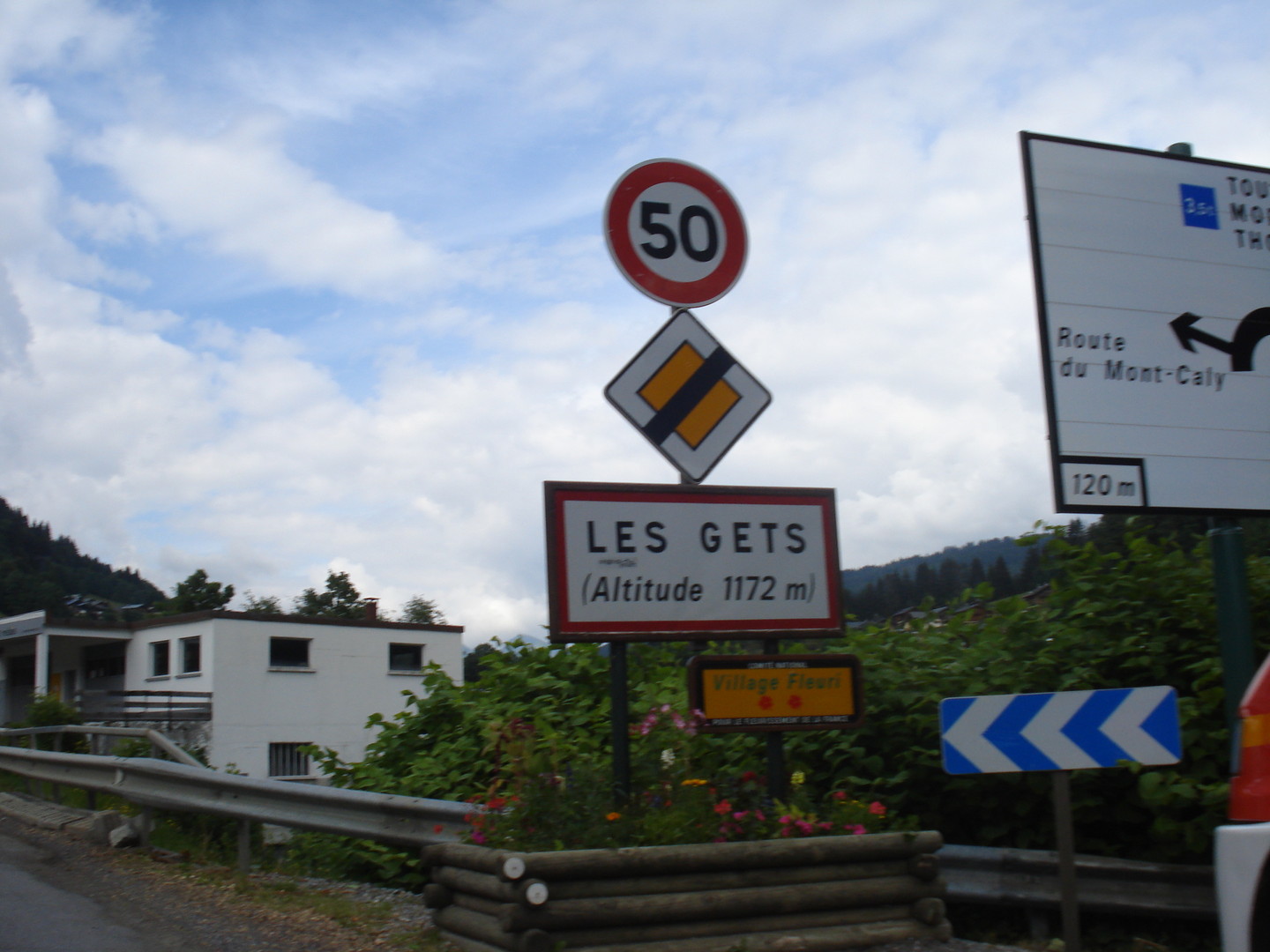 33. Der letzte Pass der Süd-Nord Durchquerung der Route des Grandes Alpes Juni 2009. Les Gets ein häßlicher Skiort auf dem Weg nach Thonon les Bains/genfer See