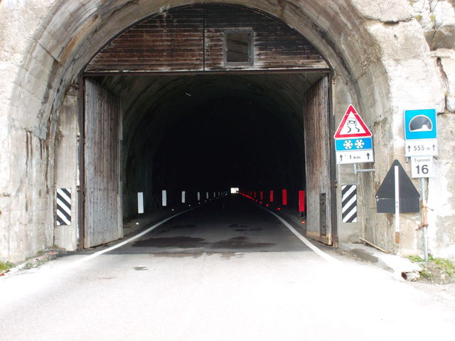 Tunnel-Timmelsjoch...