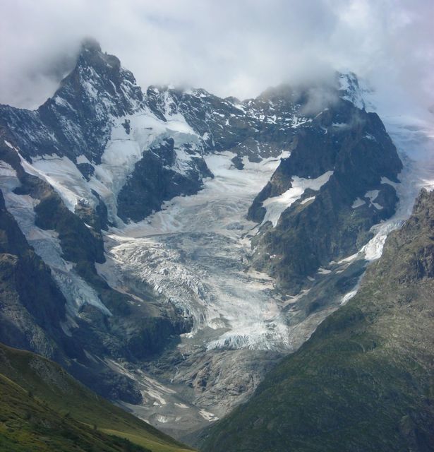 Col du Lautaret: Pic Gaspard, Glacier de l'Homme, La Meije.