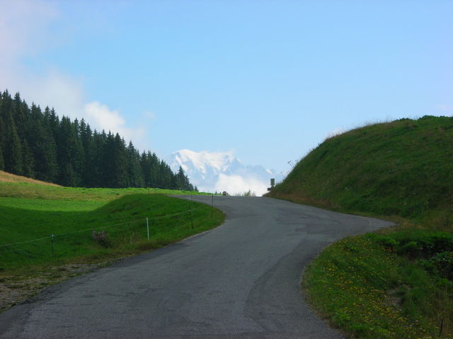 Col du Pré: Der Mont Blanc direkt im Blick auf den letzten Metern der Westrampe. 