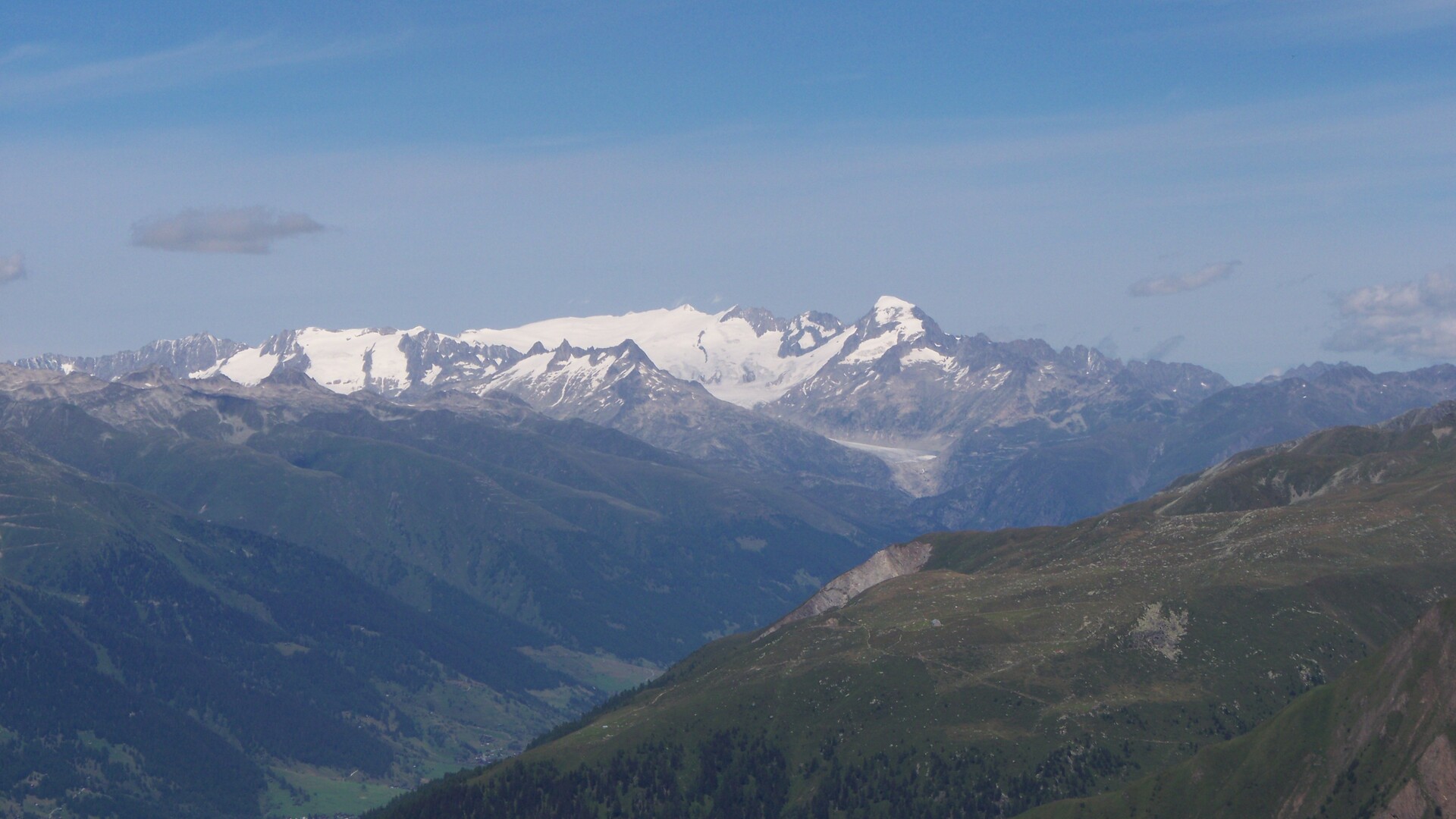 Rhonegletscher mit Dammastock (3630m) und Galenstock (3586m)