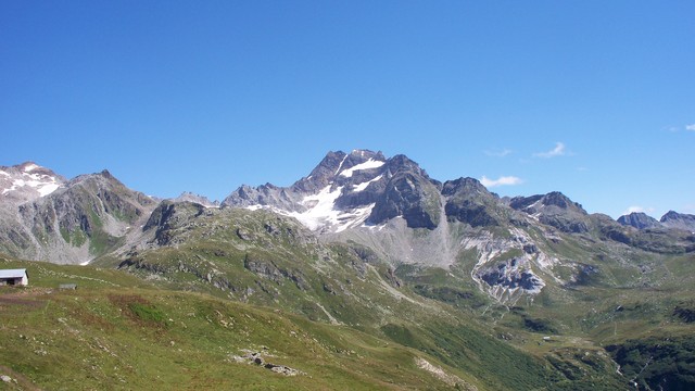 Ofenhorn (3235m).