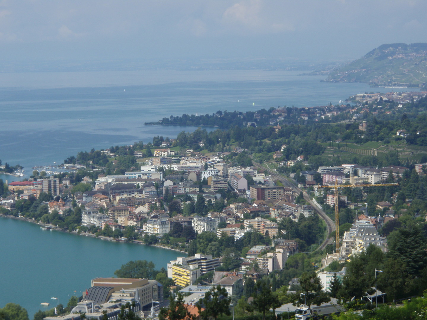 Westauffahrt Col de Jaman - Blick zurück auf Montreux und den Genfer See