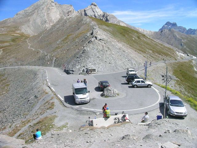 Der Col d'agnel: Der dritthöchste Alpenpass bildet die Grenze zwischen Italien und Frankreich