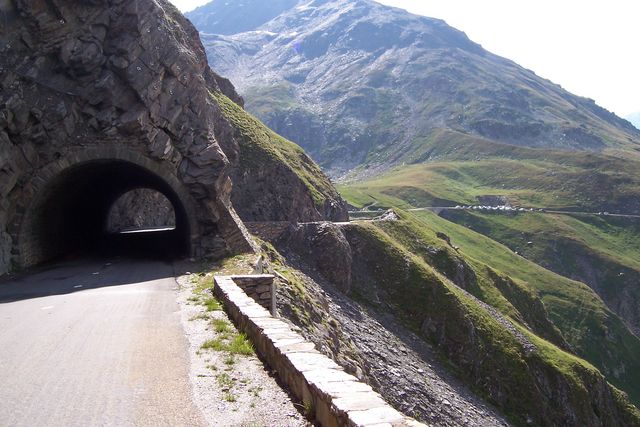 Tunnel Iseran abfahrt. Juli 08