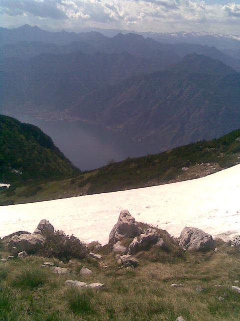 Bild036. Blick vom Monte Altissimo auf  den Gardasee
