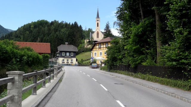 Auffahrt von Reichenau/Rax: Unterwegs in Prein an der Rax