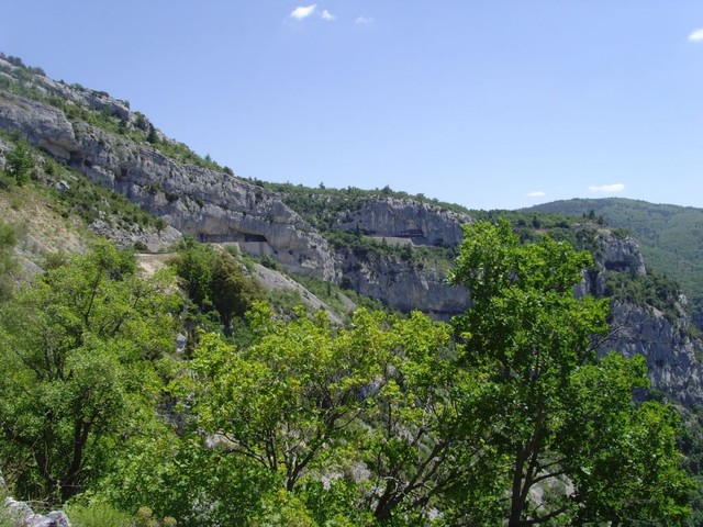Gorges de la Nesque. Hier der Verlauf des oberen Abschnitts.