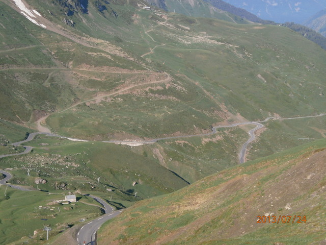 P7240677.Pyrenäen Tour 2013 Straße zum Col du Tourmalet
