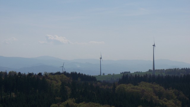 Windräder stören die Aussicht auf den Südschwarzwald