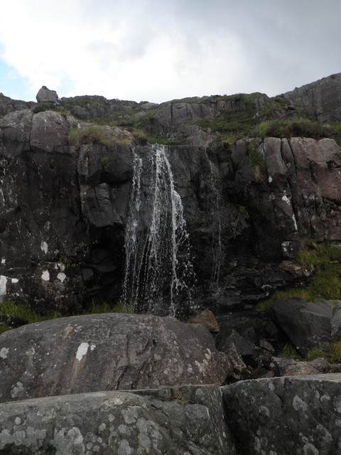 Der kleine Wasserfall an der Nordseite
