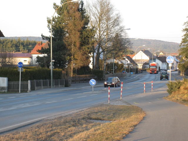 Beidseitige Benutzungspflicht in Schnaittenbach