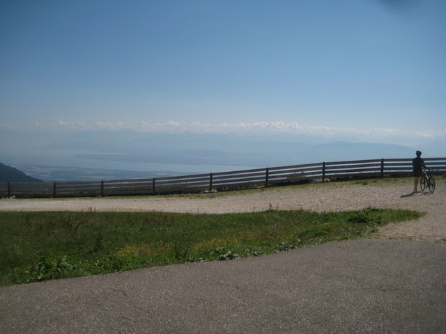 Blick Richtung Alpen von Petit Montrond.