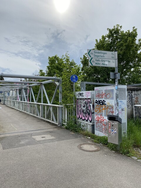 Bild 12 Brücke über die S-Bahn  an der Haltestelle Österfeld. Ende der Kurzversion